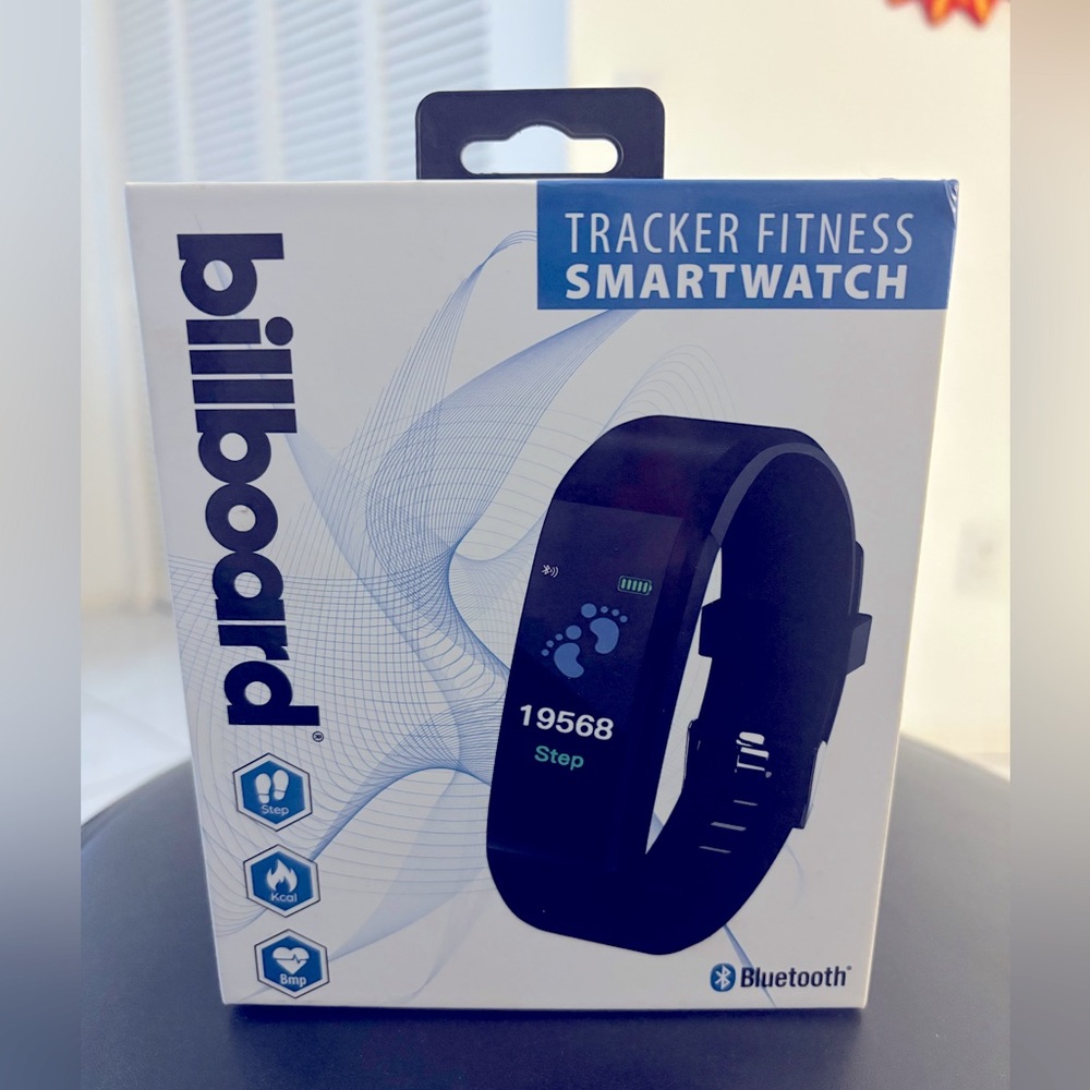 NEW IN BOX BILLBOARD TRACKER FITNESS SMARTWATCH